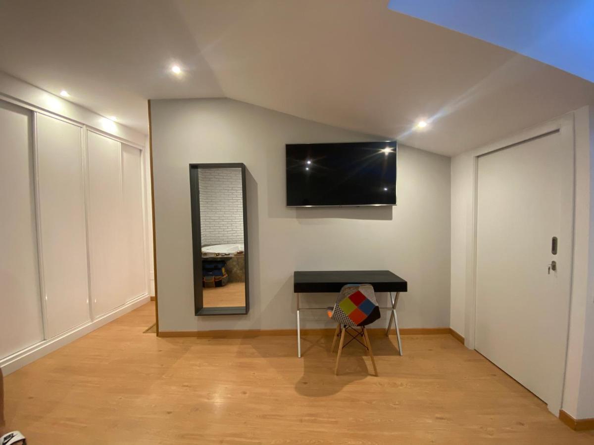 Suite Sorpresa Vut La Taberna Arenas de San Pedro Bagian luar foto